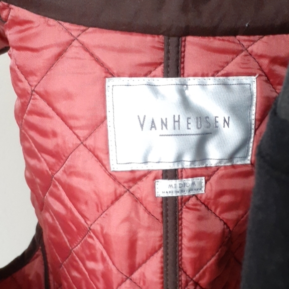 VANHEUSEN Quilted Ladies Zippered Vest M - Picture 7 of 8